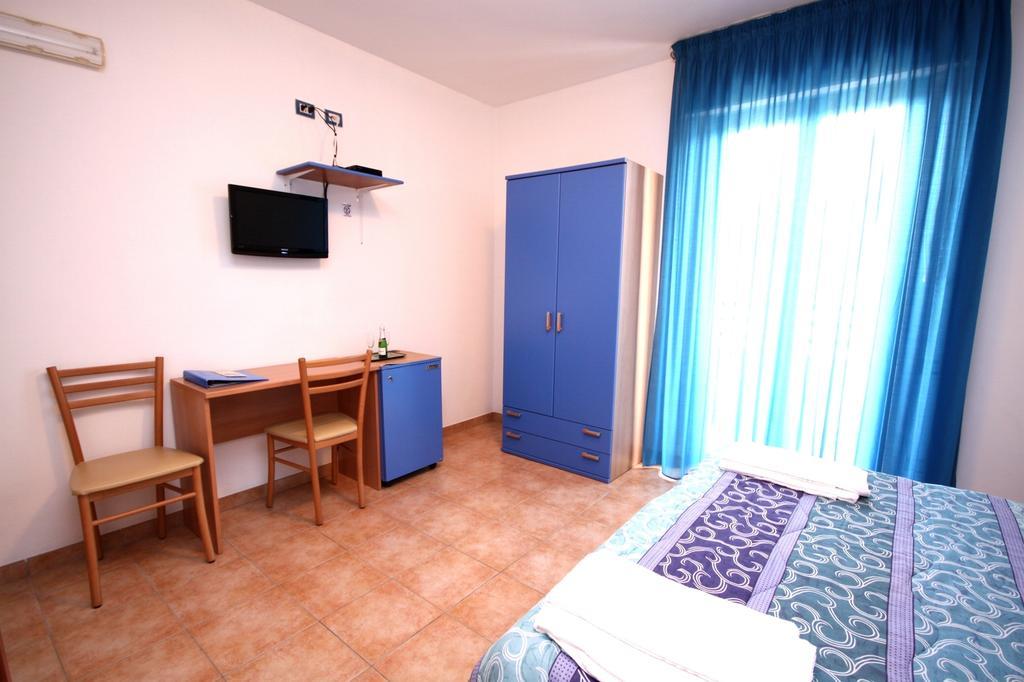 Hotel Alguer Δωμάτιο φωτογραφία