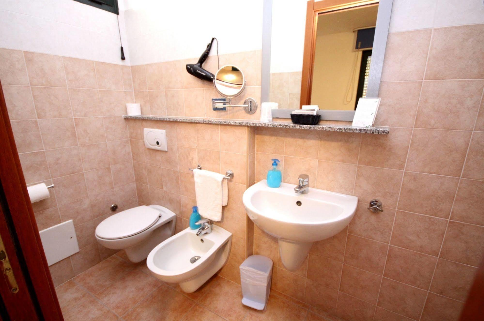 Hotel Alguer Εξωτερικό φωτογραφία